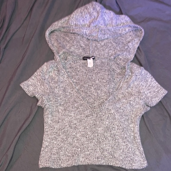 grey f nova houndstooth crop top... s main image 1